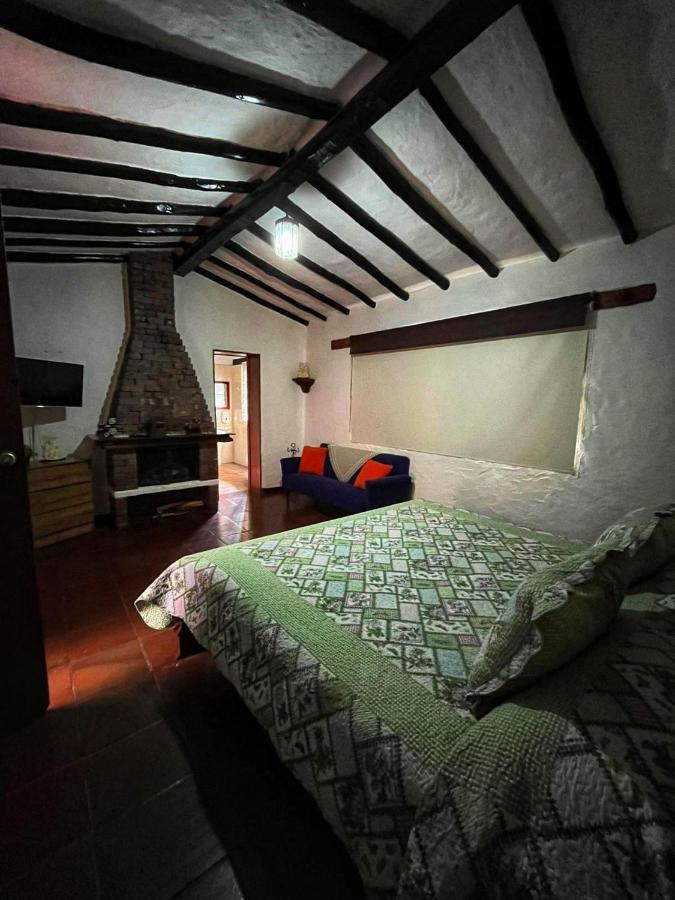 Hotel Campestre Franchesca ตาบิโอ ภายนอก รูปภาพ