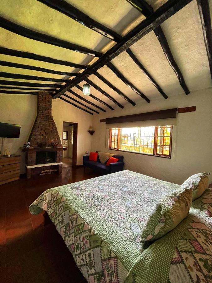 Hotel Campestre Franchesca ตาบิโอ ภายนอก รูปภาพ