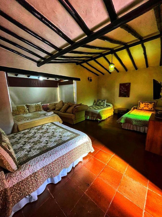 Hotel Campestre Franchesca ตาบิโอ ภายนอก รูปภาพ